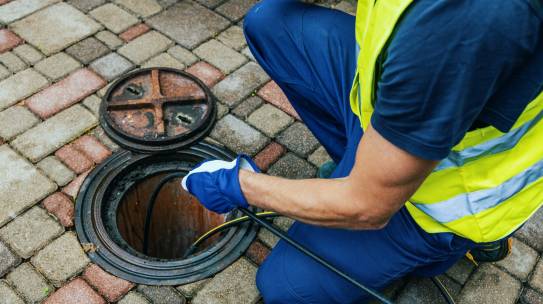 How Homeowners Can Find the Best Drain Cleaning Service Plano, TX