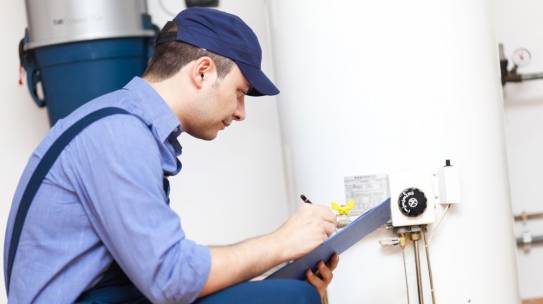 Tankless Water Heater Maintenance in Fort Worth, TX: A Story of Fitness and Care