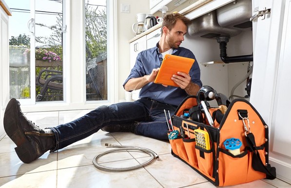 Experienced Lakeside Plumber – 24/7 AAA AUGER Plumbing Services