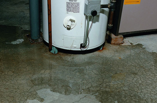 Water Leaking from Bottom of Water Heater in Fort Worth, TX